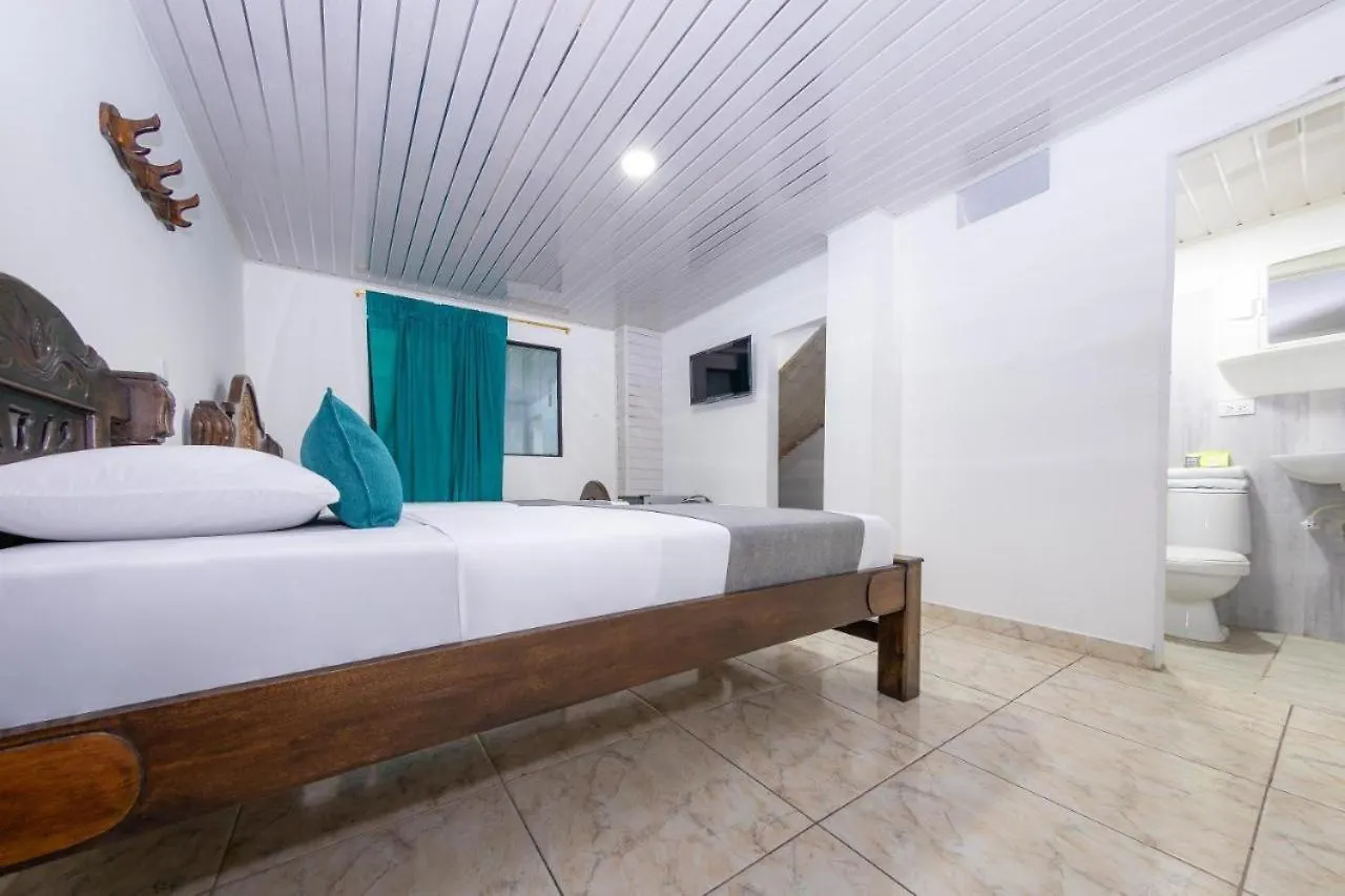 **  Hotel Vegas Sergio Medellin Colombia