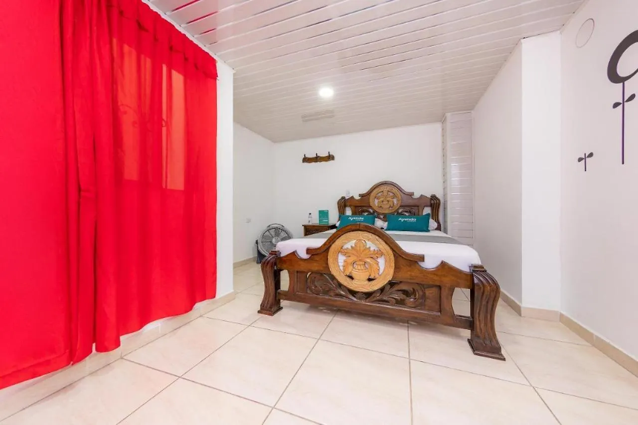 Hotel Vegas Sergio Μεντεγίν